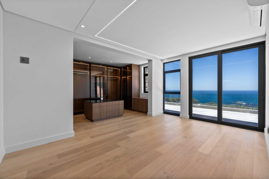 5 Bedroom Property for Sale in Camps Bay Western Cape